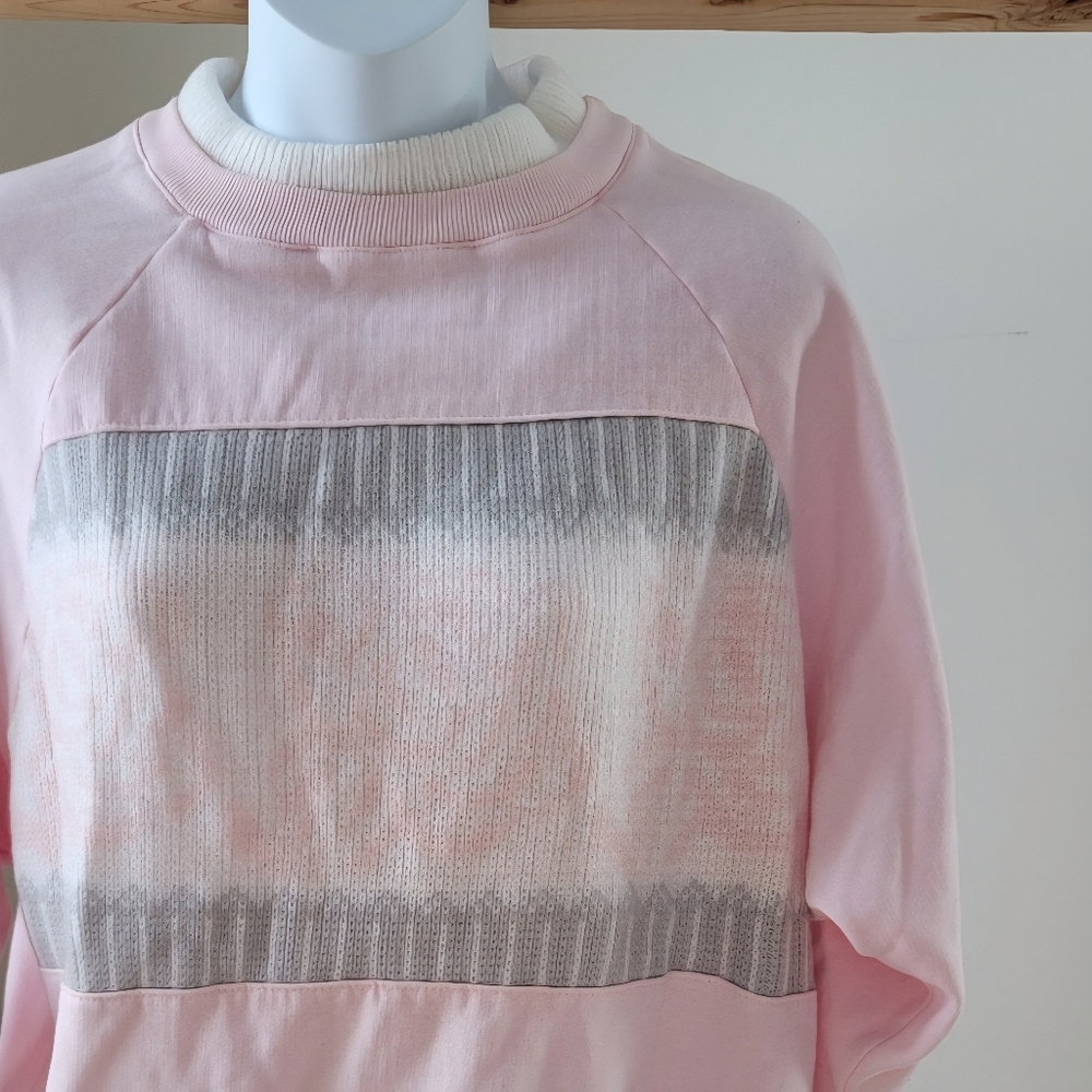 🩷🤍❤️ Vintage 80s Mister Noah Rose Sweatshirt Medium